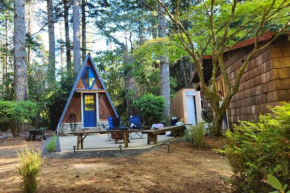 Cozy cabin on Laurel Lake